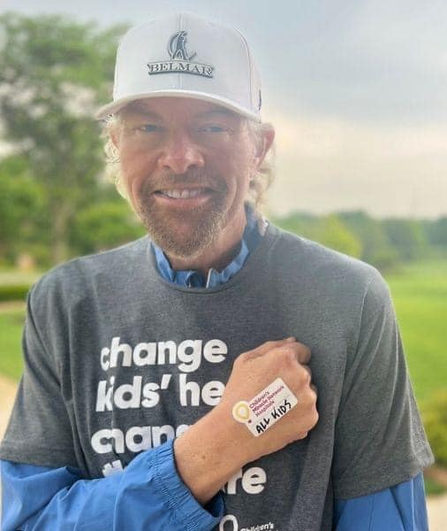Country Music Legend Makes Surprising Announcement While Battling Cancer, Fans Continue To Pray For Toby Keith