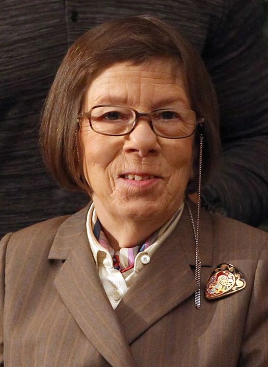 Linda Hunt from ‘NCIS’ – age, height, family, net worth