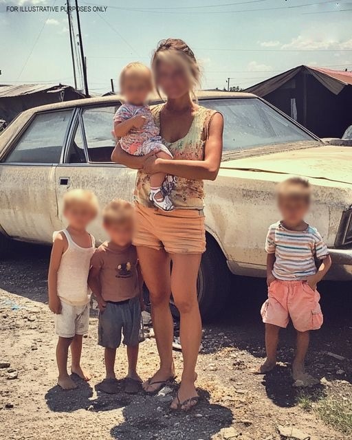 Single Mom of Four Buys Used Car, Owner Tells Her to Look In Trunk When She Gets Home — Story of the Day